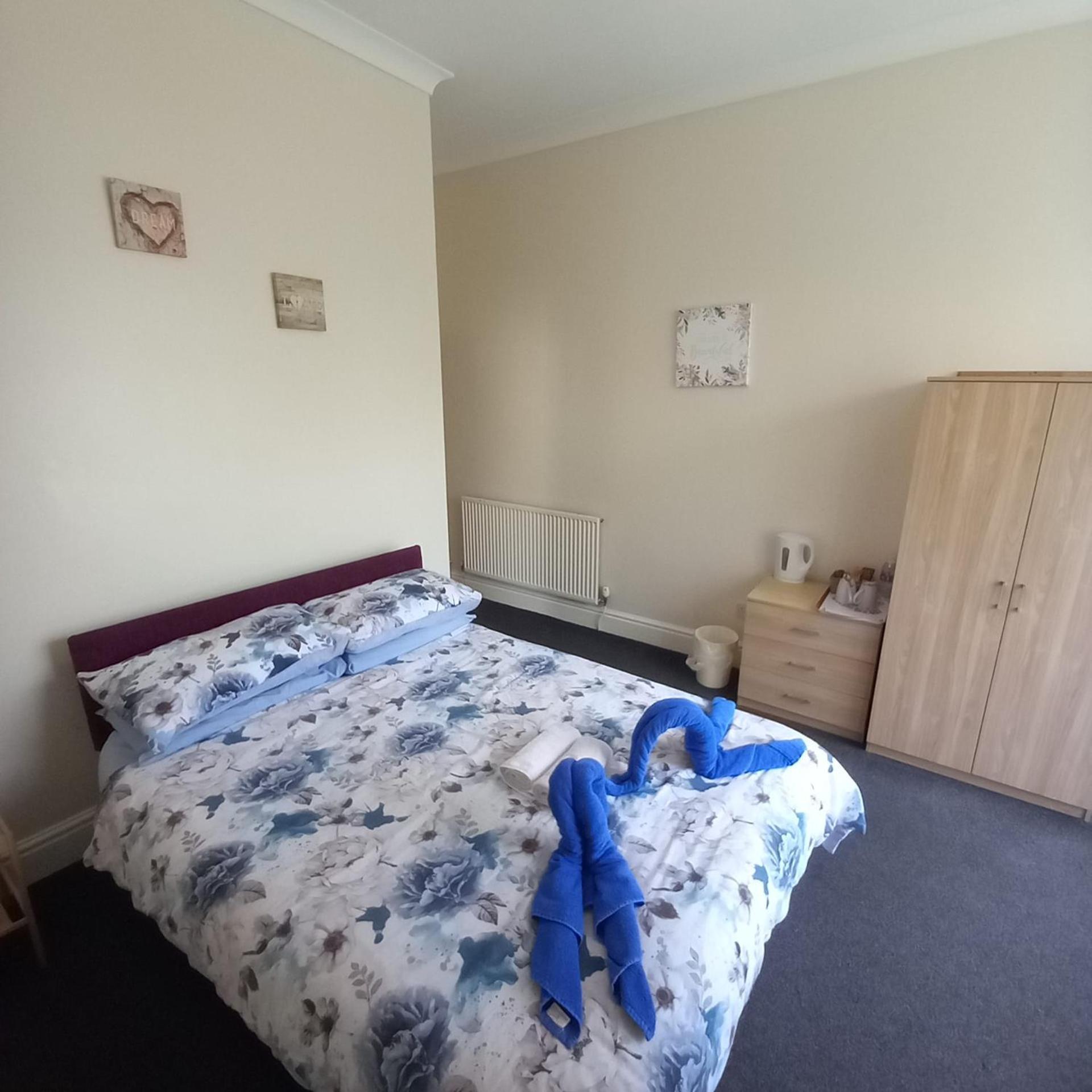 לינה וארוחת בוקר בלקפול Bayswater House מראה חיצוני תמונה